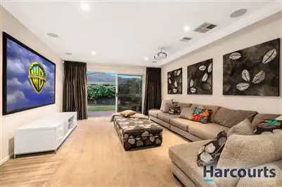 Second view of Homely house listing, 2 Trevor Court, Mount Waverley VIC 3149
