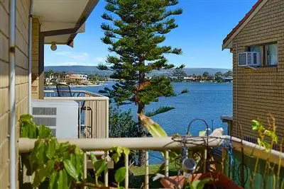 45 Duet Drive, Mermaid Waters QLD 4218