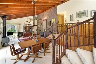 Second view of Homely house listing, 8 Barow Court, Ashmore QLD 4214