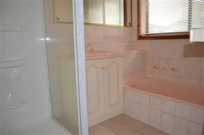 Seventh view of Homely house listing, 28 Duke Avenue, Hamilton VIC 3300