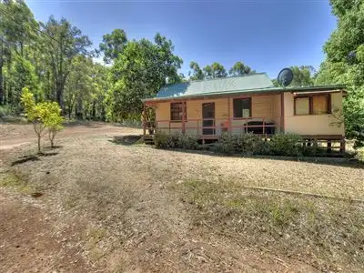 195 Holyoake road, Dwellingup WA 6213