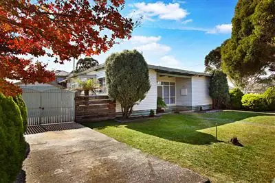 33 Hourigan Avenue, Clayton VIC 3168