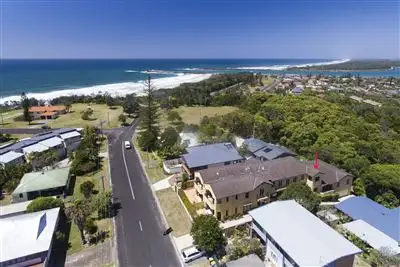 Third view of Homely apartment listing, 3/19 Grandview Street, East Ballina NSW 2478