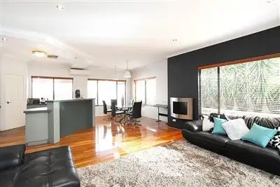 Fifth view of Homely house listing, 4 Tilbee Court, Bassendean WA 6054