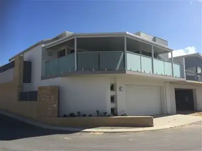 19 Crown Terrace, Coogee WA 6166