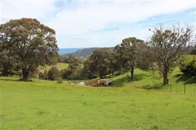 Main view of Homely house listing, 8 Clarries Track, Alexandra VIC 3714