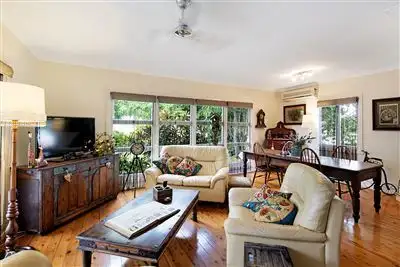 41 Gordon Street, Labrador QLD 4215