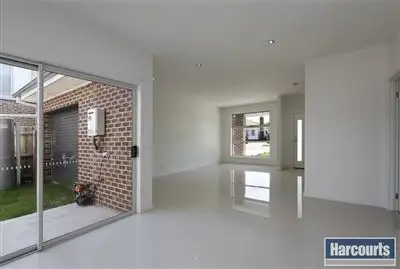 Fourth view of Homely townhouse listing, 1/3 Travers Street, Thomastown VIC 3074
