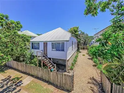 10 Ellis Street, Greenslopes QLD 4120