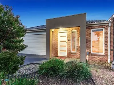 26 Duncombe Parkway, Deer Park VIC 3023
