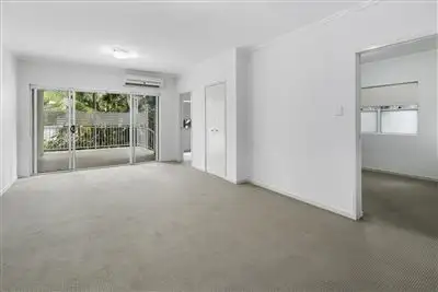 Second view of Homely unit listing, 2/320 WYNNUM ROAD, Norman Park QLD 4170