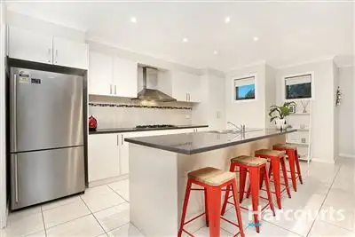 Third view of Homely townhouse listing, 2/2 Stewart Street, Thomastown VIC 3074