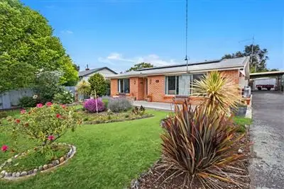253 Flinders Street, Beauty Point TAS 7270