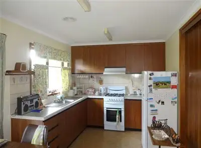 Second view of Homely house listing, 1/49 Hulme Drive, Wangaratta VIC 3677