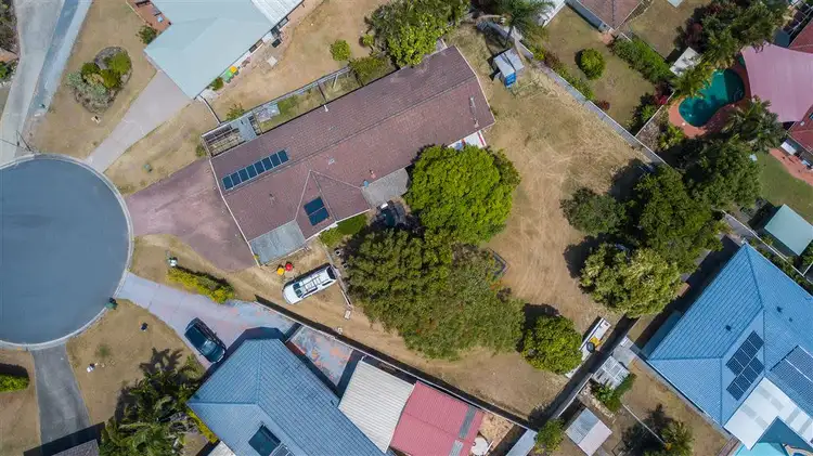 Sixth view of Homely house listing, 10 Ballandra Court, Mermaid Waters QLD 4218