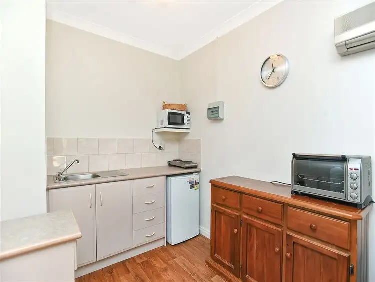 Fifth view of Homely apartment listing, 4/16 Crozier Road, Victor Harbor SA 5211