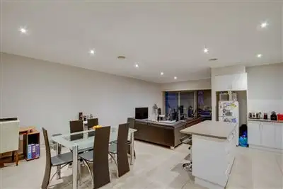 10/45 King Street, Bayswater VIC 3153