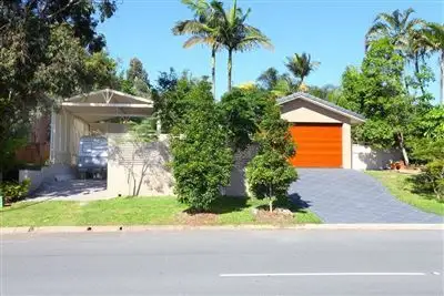 3 Newport Dr, Robina QLD 4226