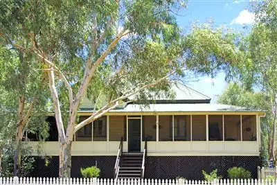 13 Grace Street, Narrabri NSW 2390