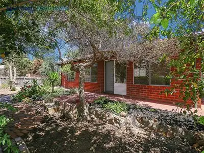 10 Booligal Street, Lesmurdie WA 6076