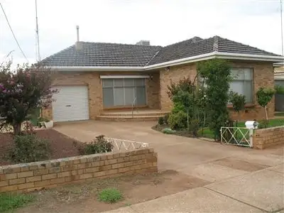81 Monash Street, West Wyalong NSW 2671