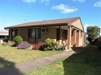 72 Churchill Ave, Ararat VIC 3377