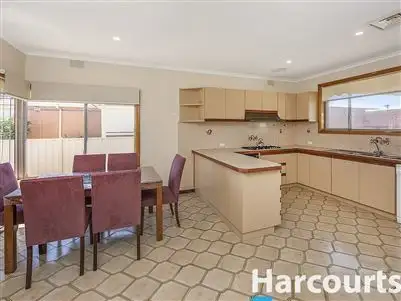 Fifth view of Homely house listing, 6 Hamilton Court, Lalor VIC 3075