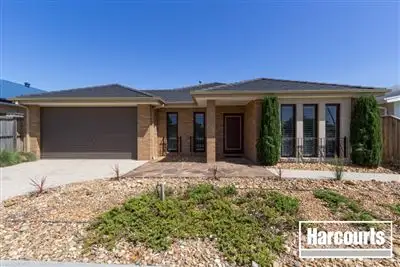 18 Waterbury Street, Cranbourne VIC 3977