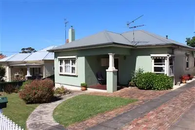 5 Foster Street, Hamilton VIC 3300