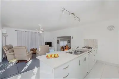 2A Cutts Street, Margate QLD 4019