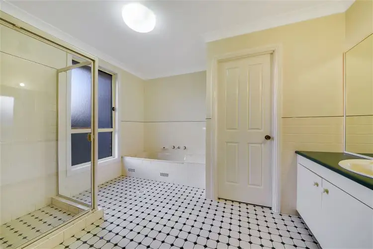 Fifth view of Homely house listing, 4 Warrego Court, Wattle Grove NSW 2173