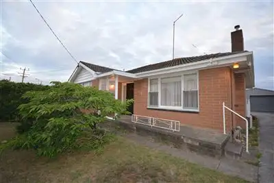 Sixth view of Homely house listing, 5 Cambridge Street, Wendouree VIC 3355