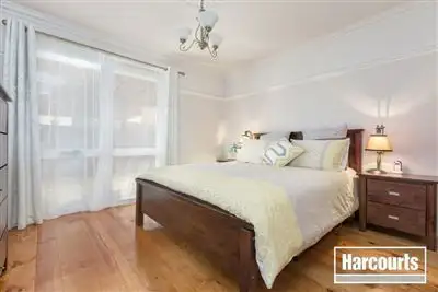 Fifth view of Homely house listing, 5 Greenlaw Crescent, Berwick VIC 3806