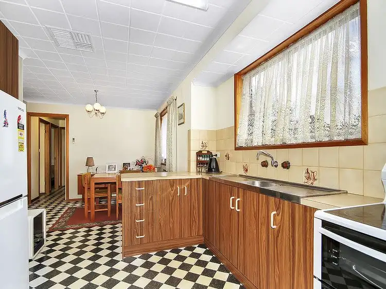 Fourth view of Homely house listing, 5 Shay Court, Huntfield Heights SA 5163