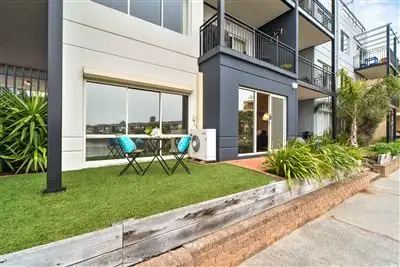 Second view of Homely unit listing, 27/5 Thompson Road, Patterson Lakes VIC 3197