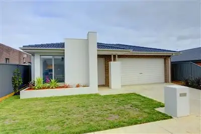 Main view of Homely house listing, 18 Sutcliffe Street, Alfredton VIC