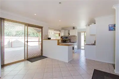 Fourth view of Homely house listing, 10 Larkspur Cross, Yangebup WA 6164