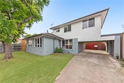 3 Anakie Road, Hamlyn Heights VIC 3215