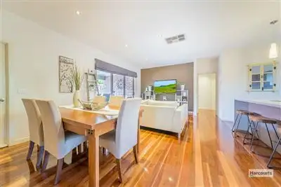 Sixth view of Homely house listing, 10 Eucalypt Court, Drouin VIC 3818