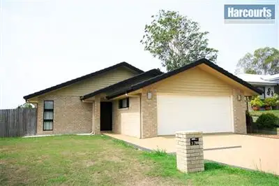 37 Turrum Street, Scarness QLD