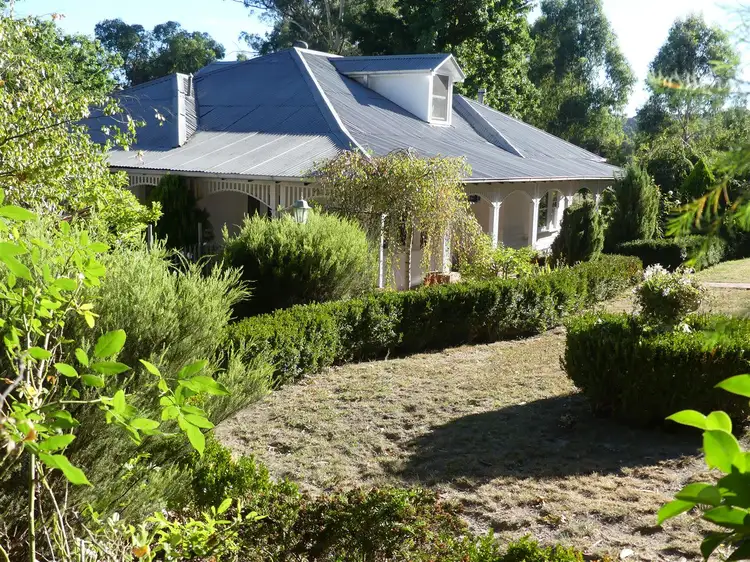 305 Wandin East Road, Wandin East VIC 3139