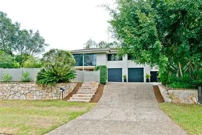 76 Tarnook Drive, Ferny Hills QLD 4055