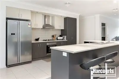 Fifth view of Homely house listing, 8 Merrowland Avenue, Cranbourne North VIC 3977