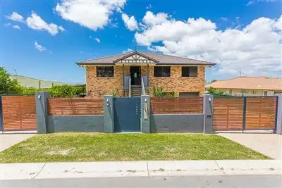 Second view of Homely house listing, 9 Barnhill Tce, Edens Landing QLD 4207