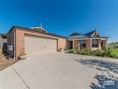 21 Rimfire Avenue, Drouin VIC 3818