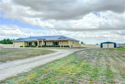 324 Wilsons Road, Haddon VIC 3351