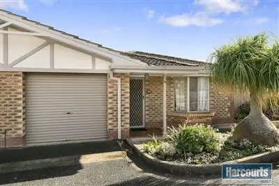 Second view of Homely unit listing, 2/17 Zwerner Drive, Hallett Cove SA 5158