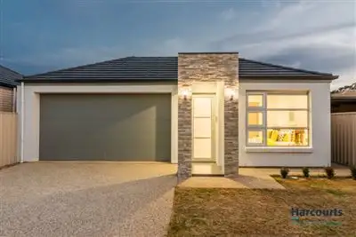 18 Ballater Avenue, Seaton SA 5023