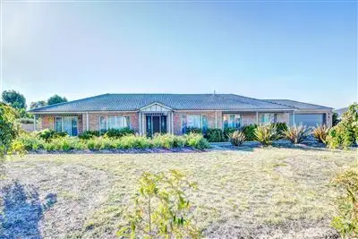3 Alistair Street, Cardigan Village VIC 3352