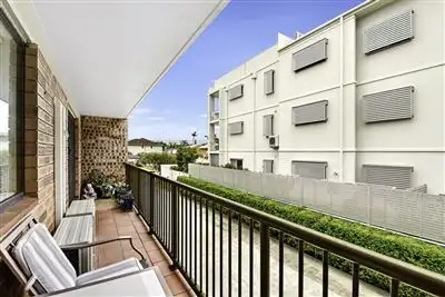 Fifth view of Homely unit listing, 2/29 Loder Street, Biggera Waters QLD 4216
